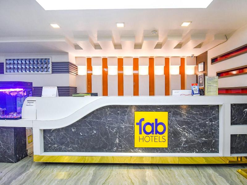 Fabhotel Emerald