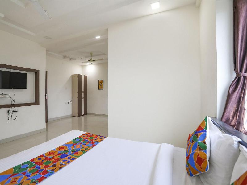 Fabhotel Hrg Destiny image