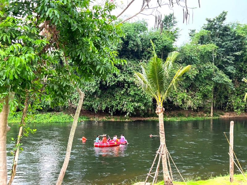 Villa De Leaf River Kaeng Krachan image