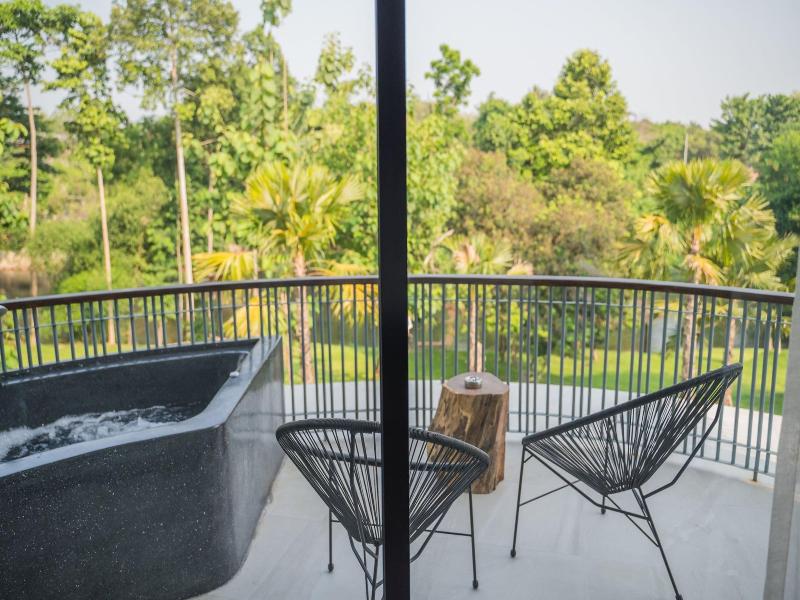 Villa De Leaf River Kaeng Krachan image