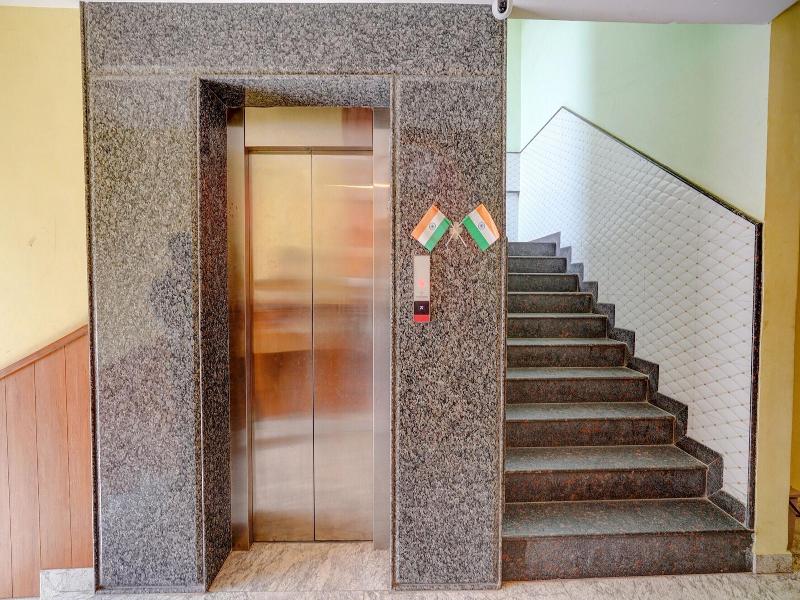Fabhotel Bns Comforts image