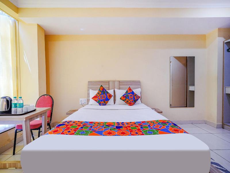 Fabhotel Bns Comforts image
