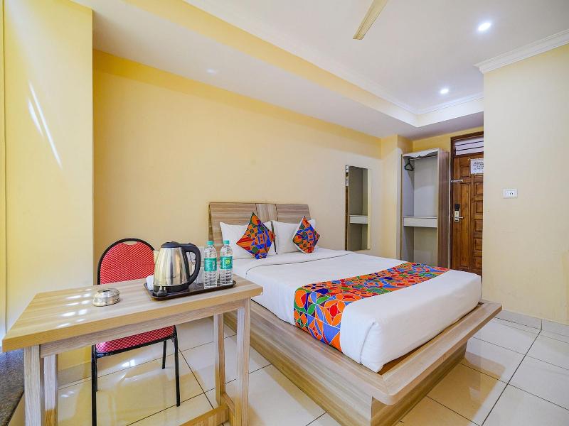 Fabhotel Bns Comforts image