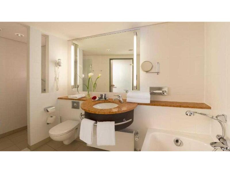 Hotel An der Kongresshalle Augsburg by Sunday image
