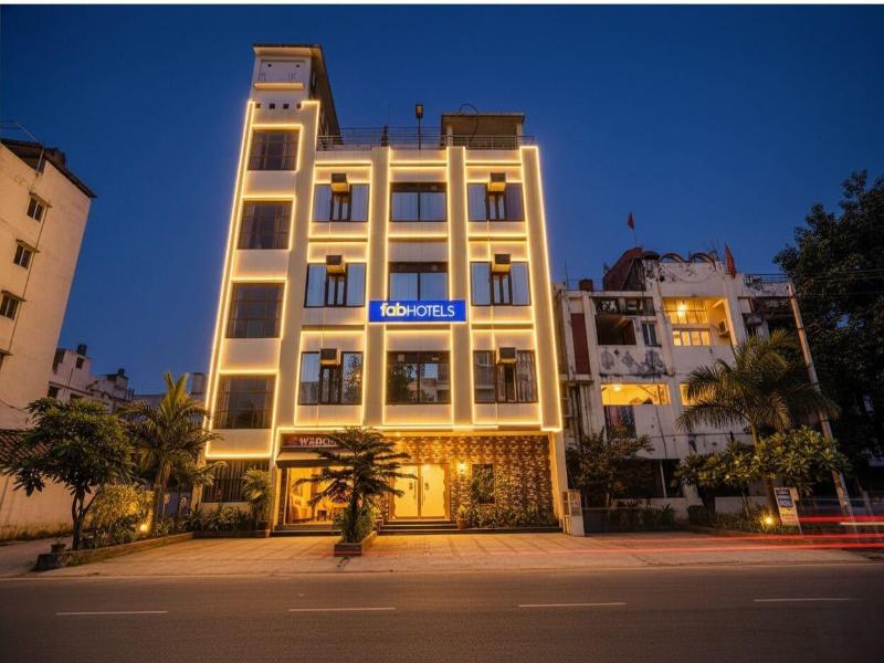 Fabhotel Deepak Palace — general view