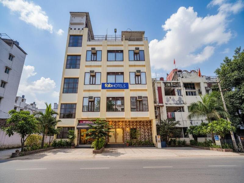Fabhotel Deepak Palace — general view