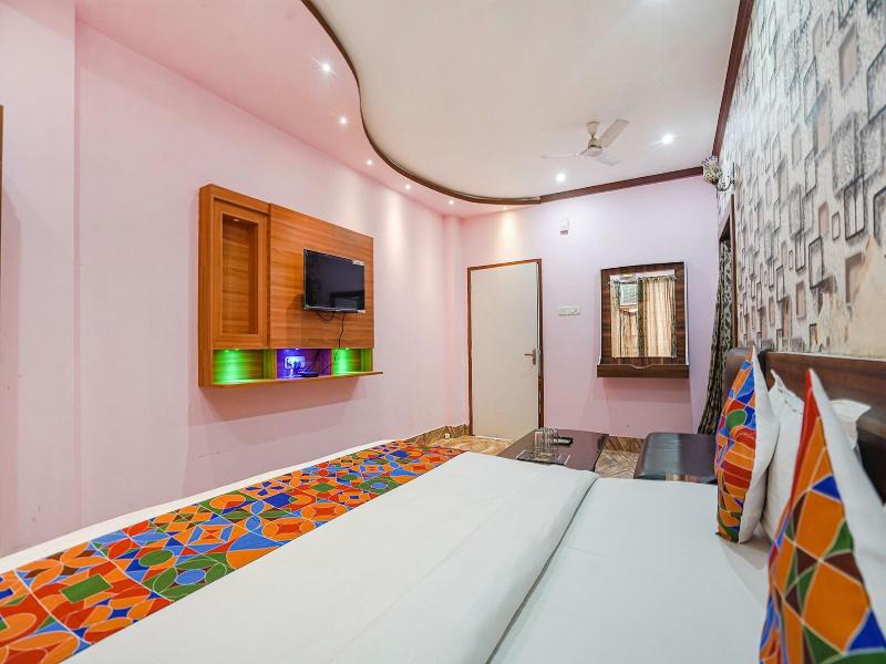 Fabhotel Deepak Palace image