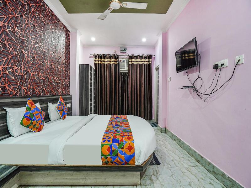 Fabhotel Deepak Palace image