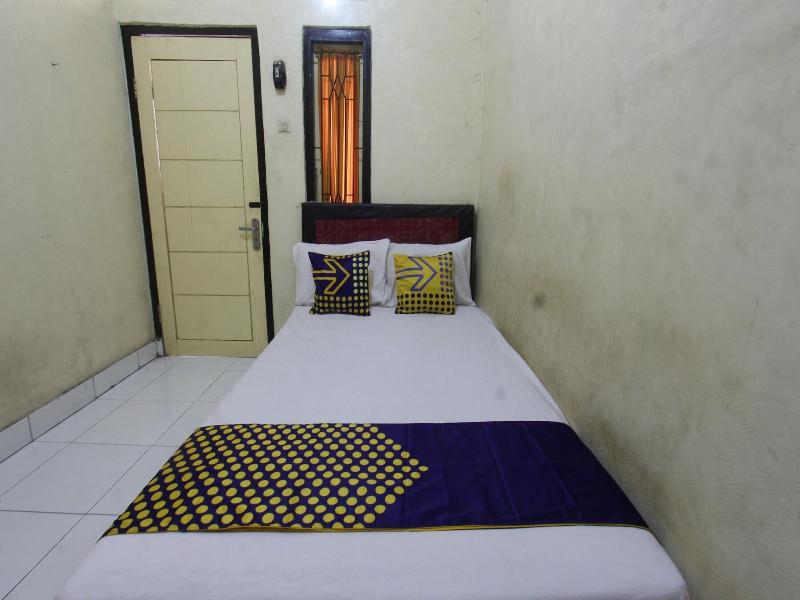 Oyo Life 93260 Bale Kosan image