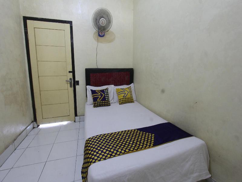 Oyo Life 93260 Bale Kosan image