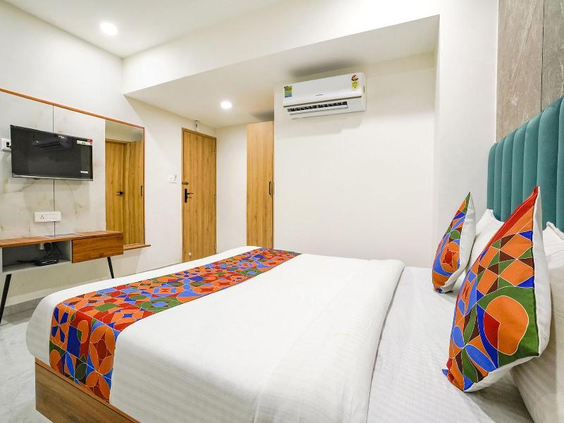 Fabhotel Amantra image