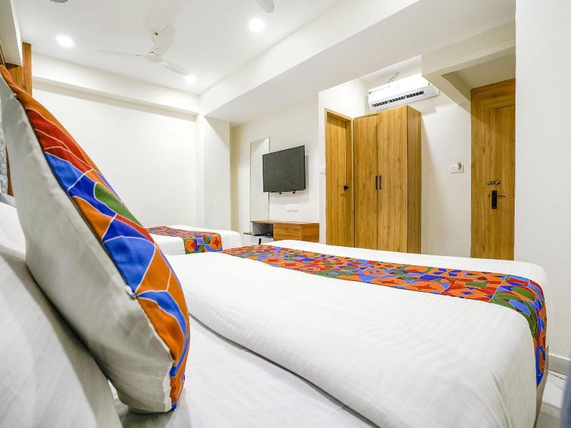 Fabhotel Amantra image
