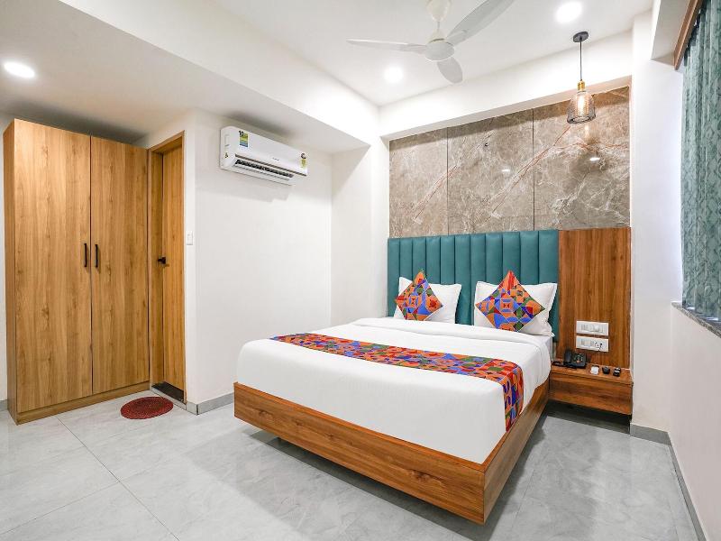 Fabhotel Amantra image