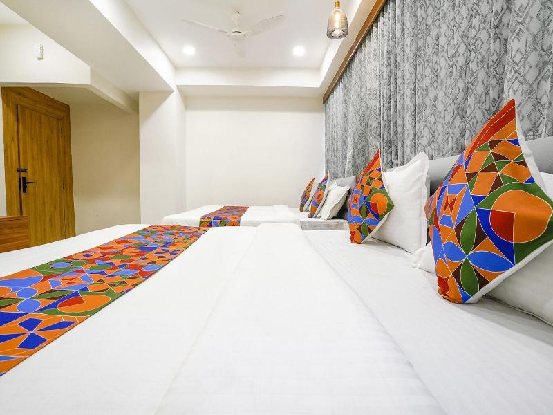 Fabhotel Amantra image