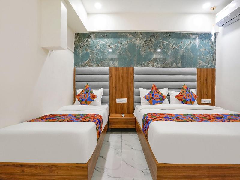 Fabhotel Amantra image