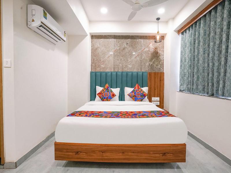 Fabhotel Amantra image