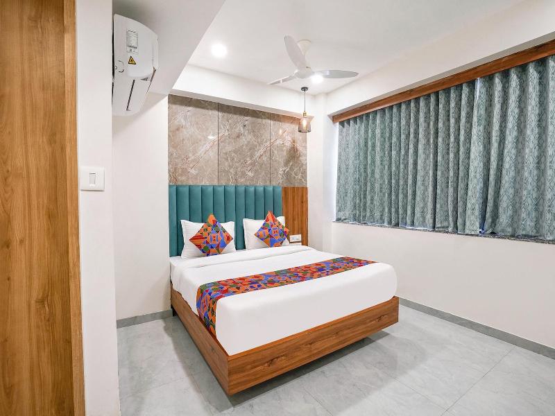 Fabhotel Amantra image