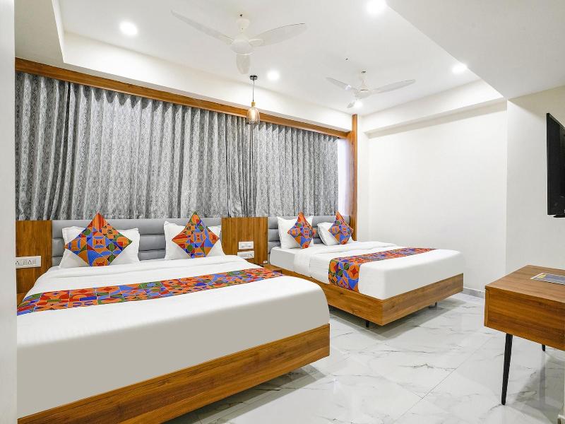Fabhotel Amantra image