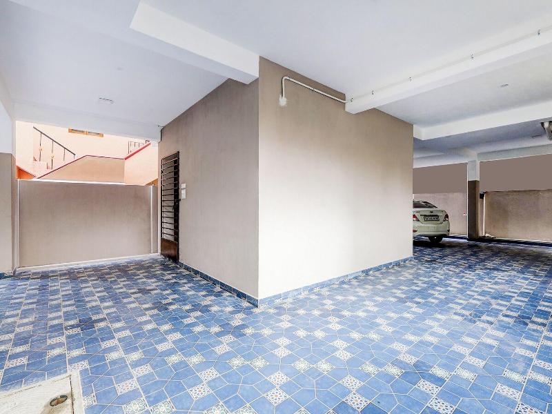 Fabhotel Home Tree Service Apartment I image
