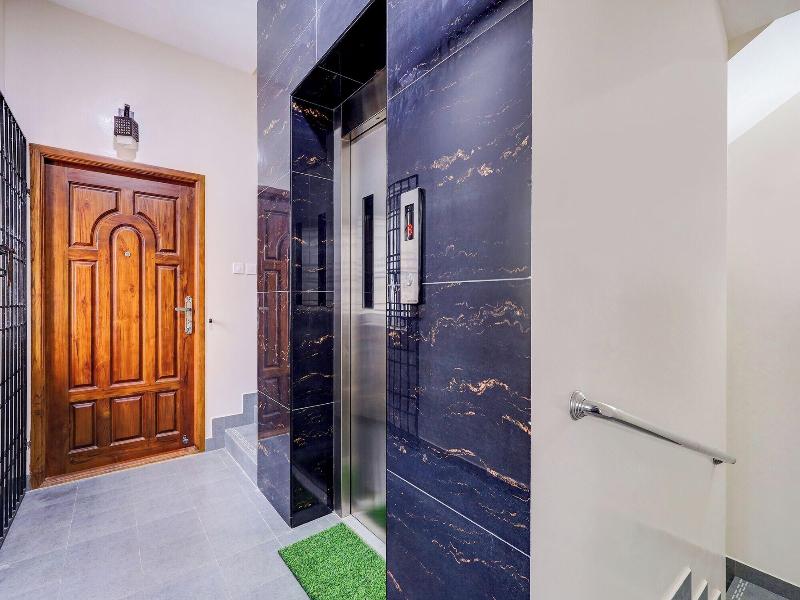 Fabhotel Home Tree Service Apartment I image