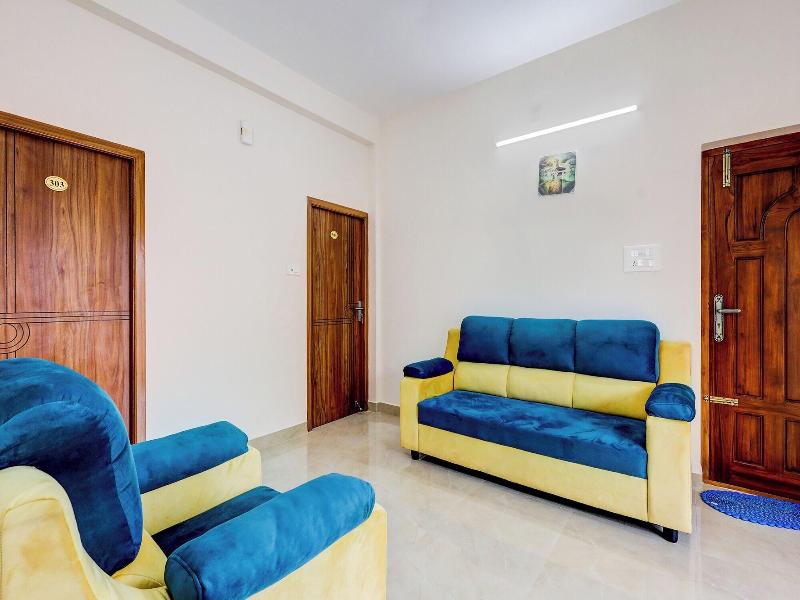 Fabhotel Home Tree Service Apartment I image
