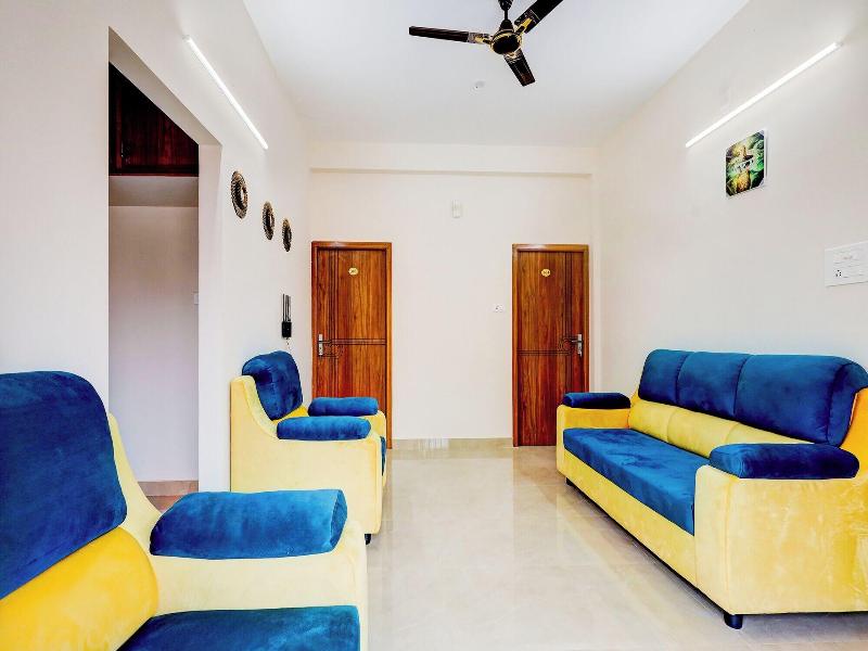 Fabhotel Home Tree Service Apartment I image