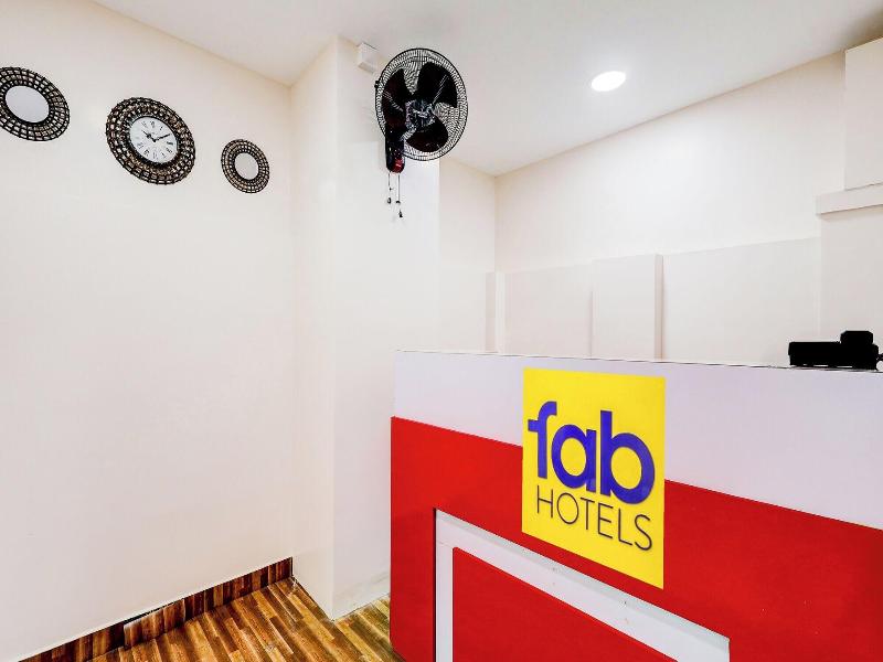 Fabhotel Home Tree Service Apartment I image