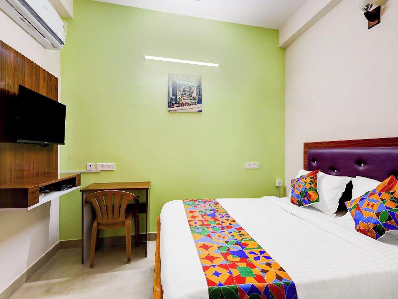 Fabhotel Home Tree Service Apartment I image