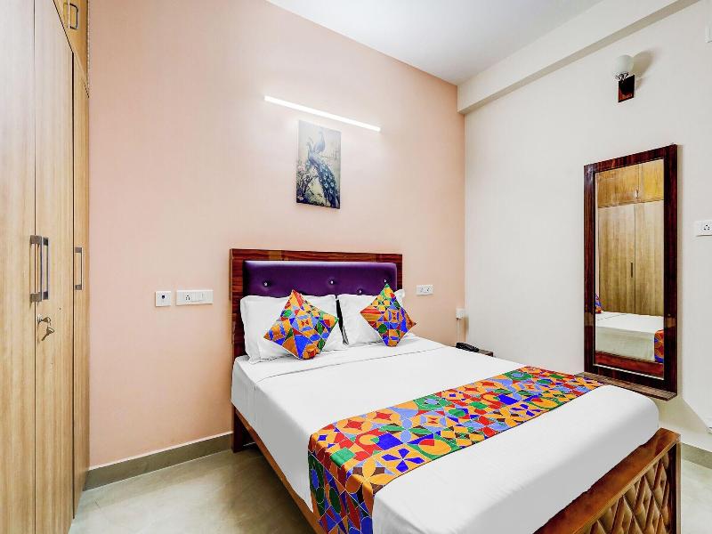 Fabhotel Home Tree Service Apartment I image