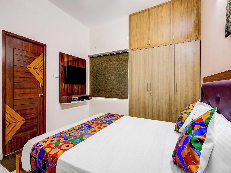 Fabhotel Home Tree Service Apartment I image