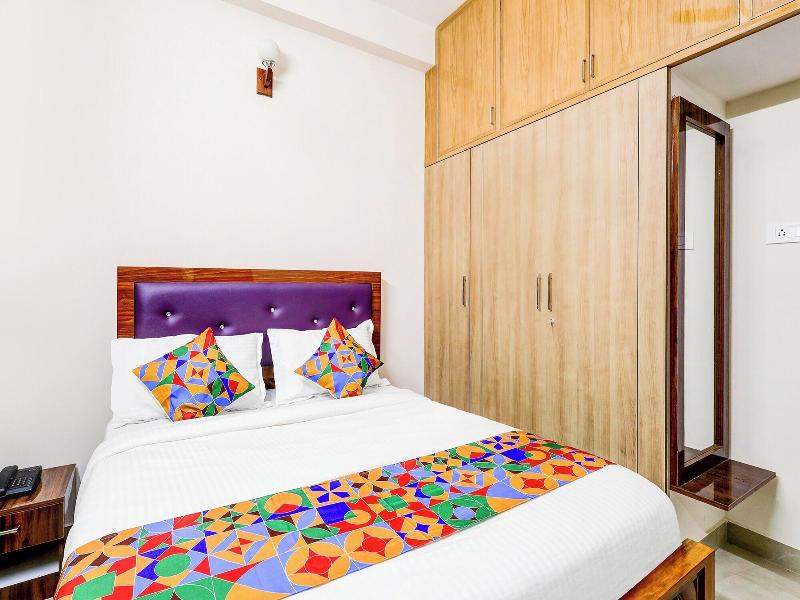 Fabhotel Home Tree Service Apartment I image