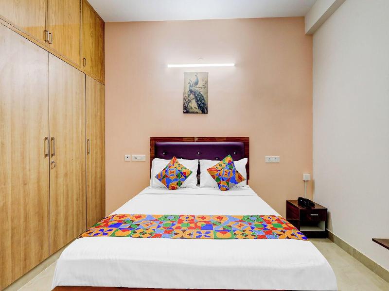 Fabhotel Home Tree Service Apartment I image