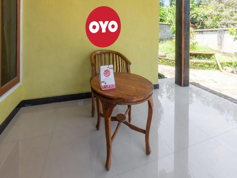 Oyo Life 93409 Anugrah House image