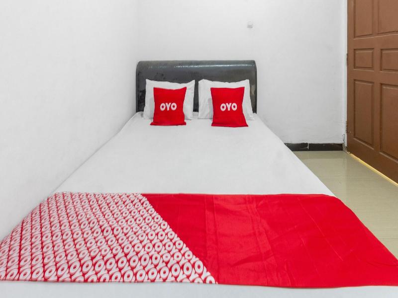 Oyo Life 93409 Anugrah House image