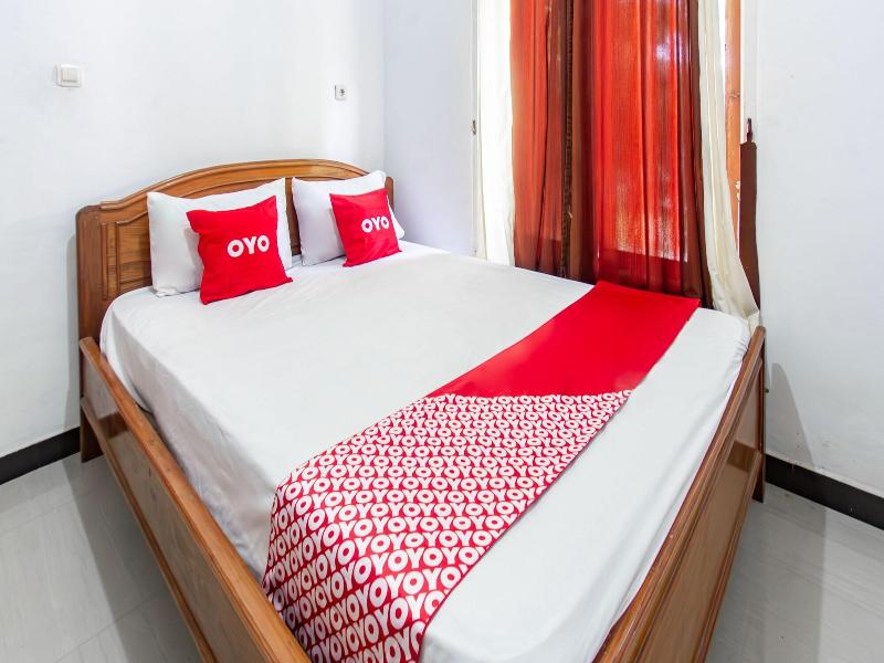 Oyo Life 93409 Anugrah House image