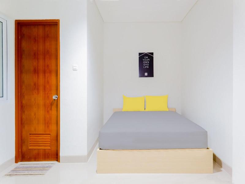 Oyo Life 93409 Anugrah House image