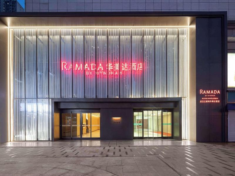 Ramada By Wyndham Wuhan Wangjiawan