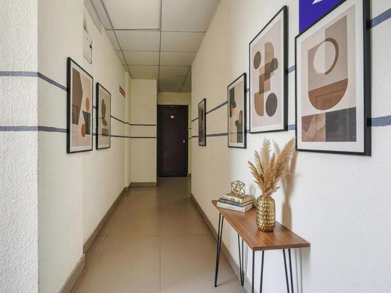 Fabhotel Emirates Inn image