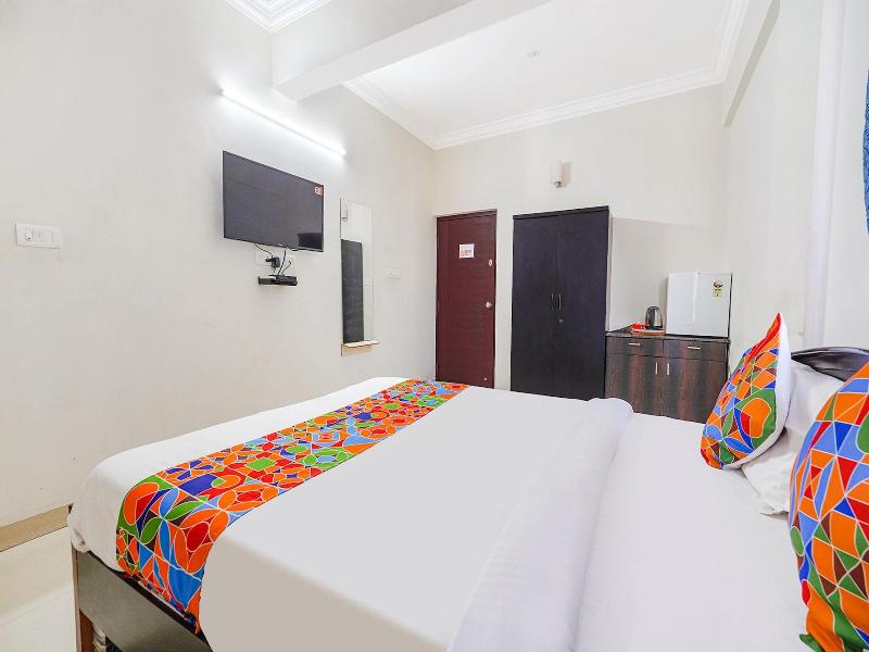 Fabhotel Emirates Inn image