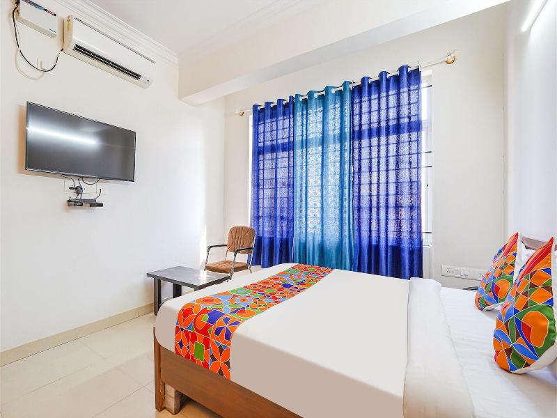 Fabhotel Emirates Inn image