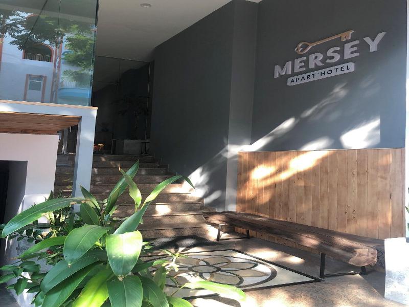 Mersey Central Saigon Apart'hotel image