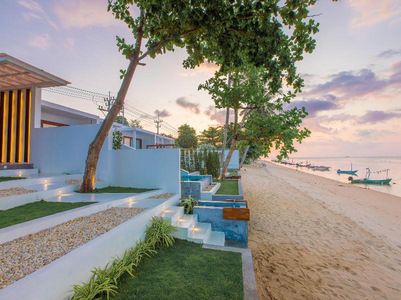 White Whale Beachfront Pool Villa image