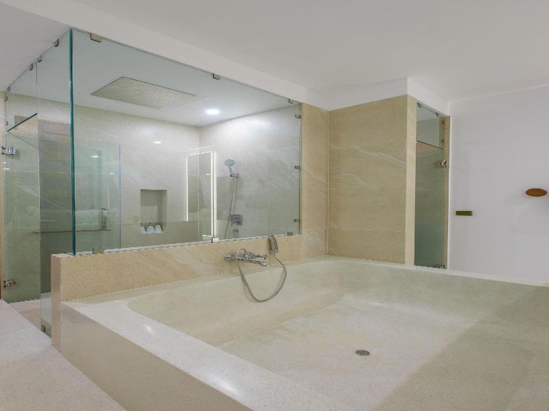White Whale Beachfront Pool Villa image