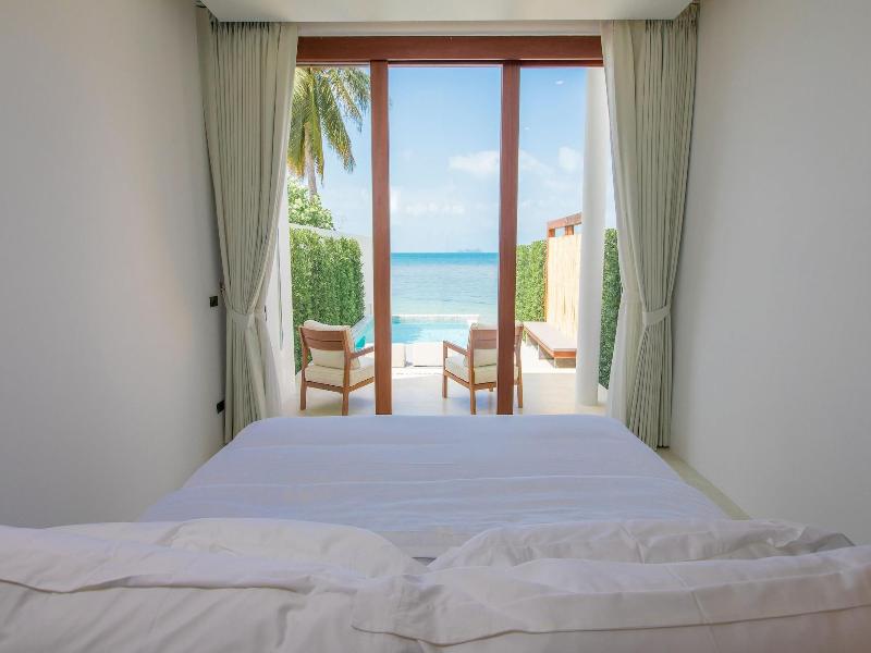 White Whale Beachfront Pool Villa image