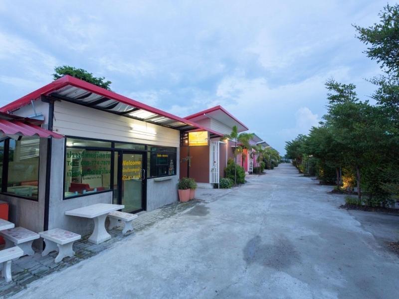 Oyo 75487 Prang Thip 306 Resort image
