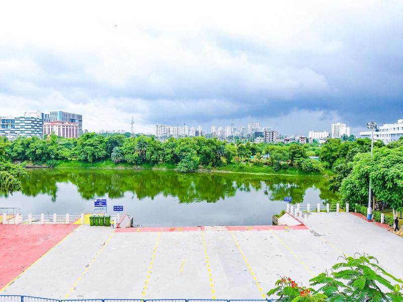 Fabhotel Prime The Water View Residency — general view