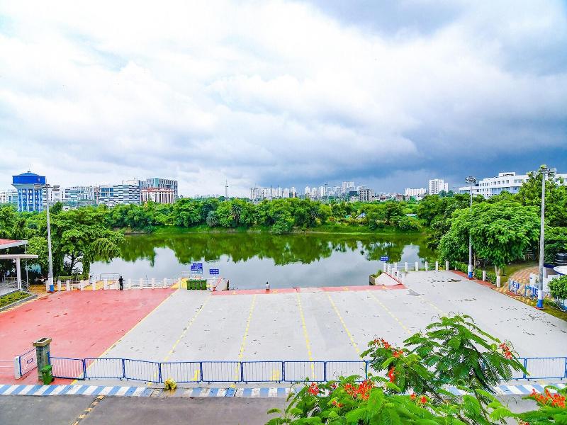 Fabhotel Prime The Water View Residency — general view