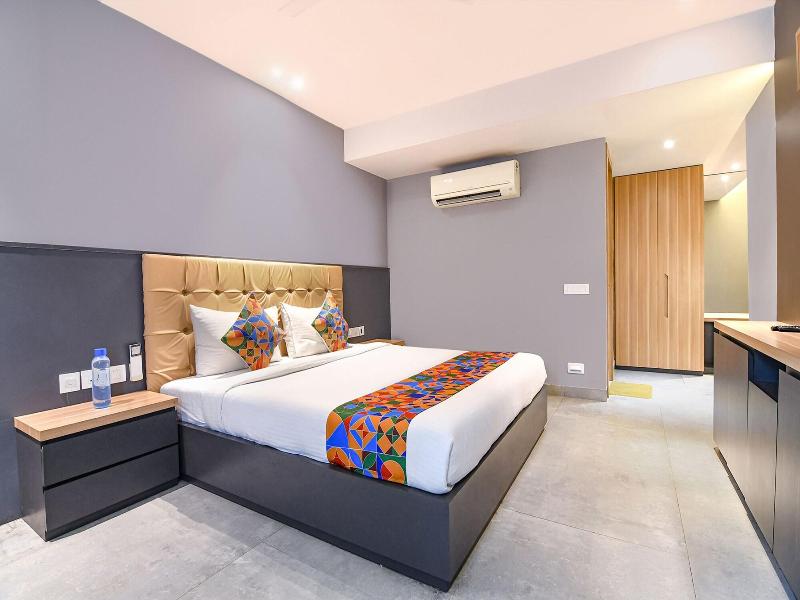 Fabhotel Prime The Water View Residency image