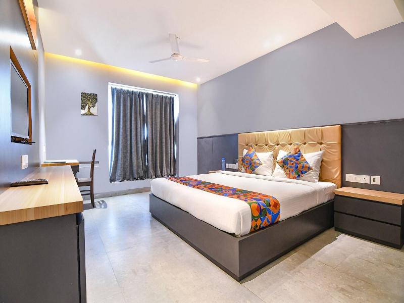 Fabhotel Prime The Water View Residency image