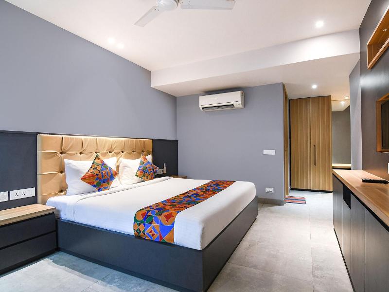 Fabhotel Prime The Water View Residency image